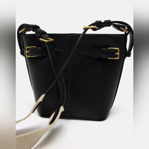 ZARA BLACK BUCKET BAG WITH BUCKLES